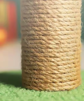 Árvore de Natal Arranhável para Gatos